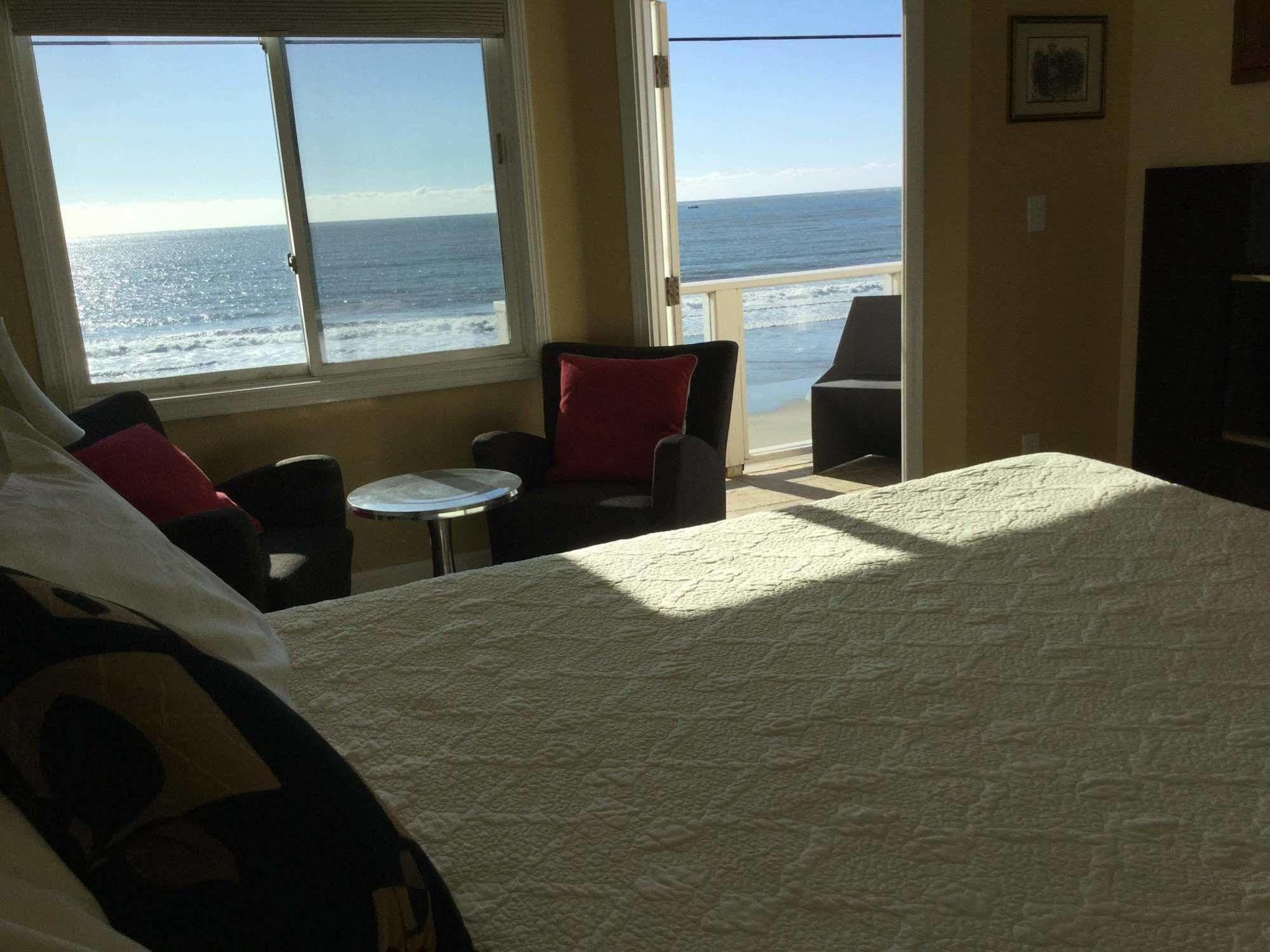 The Oceanfront Stay On Miramarbeach Hmb El Granada Exteriér fotografie